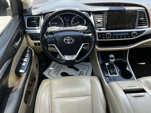 used 2018 Toyota Highlander car, priced at $21,591