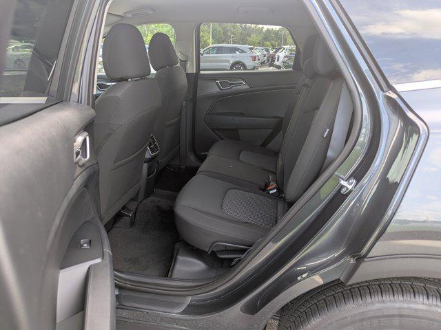 new 2025 Kia Sportage car, priced at $27,847