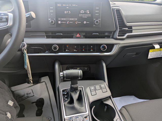 new 2025 Kia Sportage car, priced at $27,847