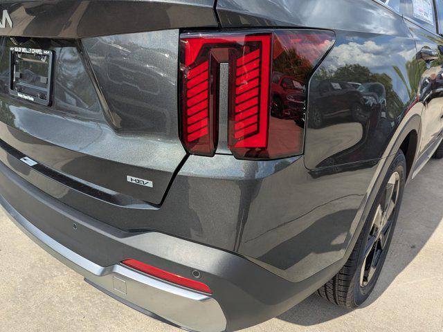 new 2025 Kia Sorento Hybrid car, priced at $45,366