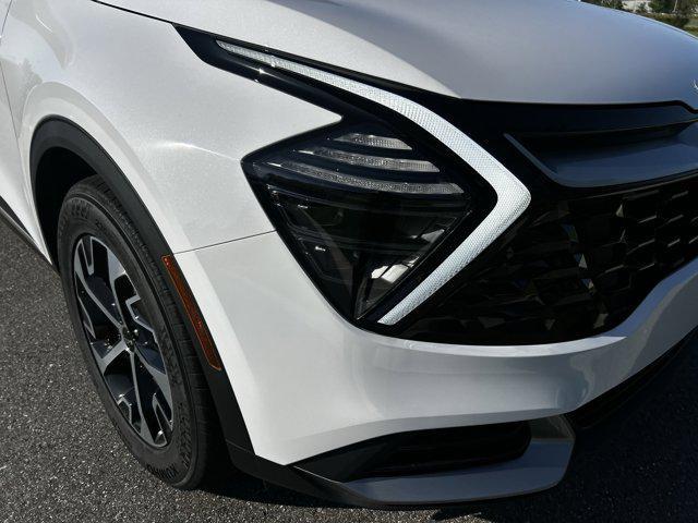 new 2025 Kia Sportage car, priced at $30,599