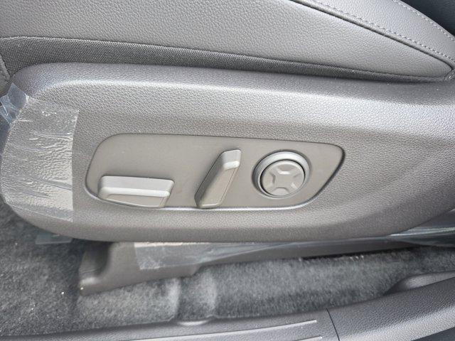 new 2026 Kia Carnival car, priced at $51,713