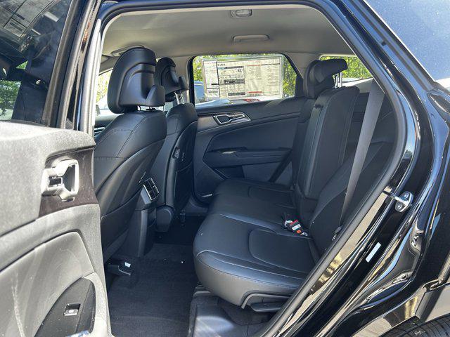 new 2025 Kia Sportage car, priced at $28,162