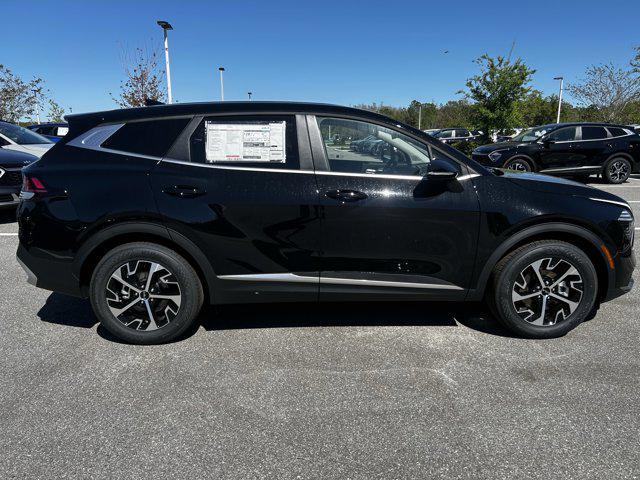 new 2025 Kia Sportage car, priced at $28,162