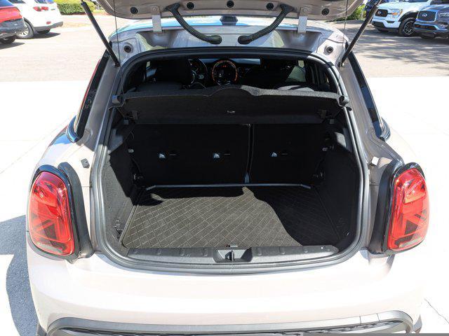 used 2022 MINI Hardtop car, priced at $22,366