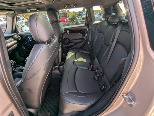 used 2022 MINI Hardtop car, priced at $22,366