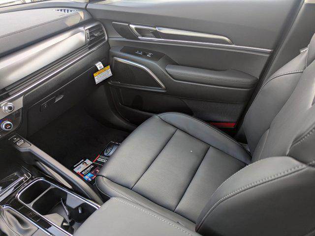 new 2025 Kia Telluride car, priced at $40,212