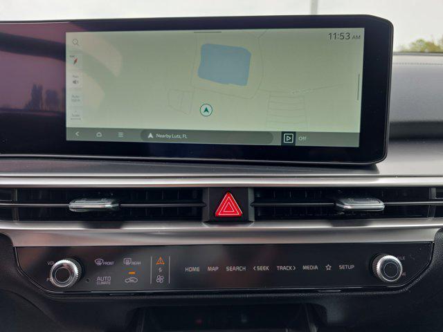 new 2025 Kia Sorento car, priced at $34,428
