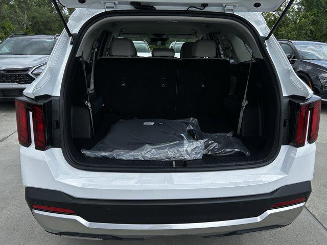 new 2025 Kia Sorento car, priced at $33,916