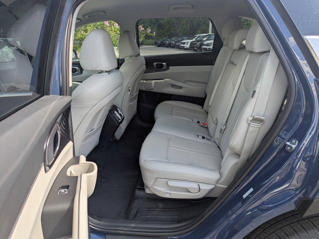 new 2025 Kia Sorento car, priced at $34,801