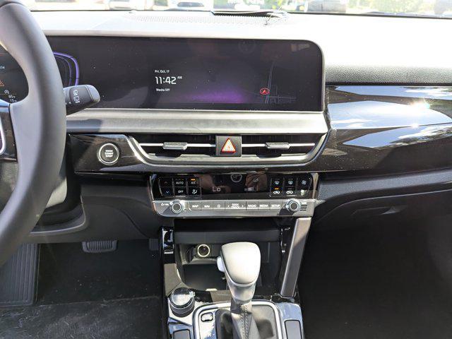 new 2026 Kia Seltos car, priced at $26,860