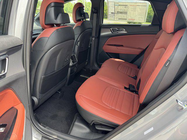 new 2025 Kia Sportage car, priced at $33,477