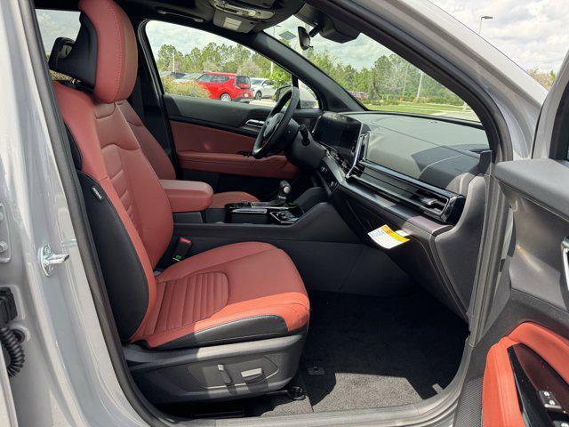 new 2025 Kia Sportage car, priced at $33,477
