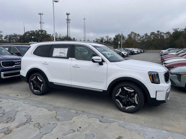 new 2025 Kia Telluride car, priced at $42,206