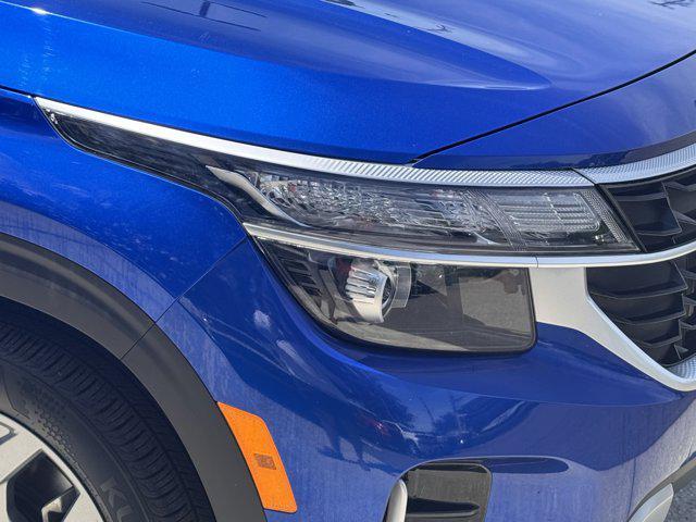 used 2024 Kia Seltos car, priced at $23,278