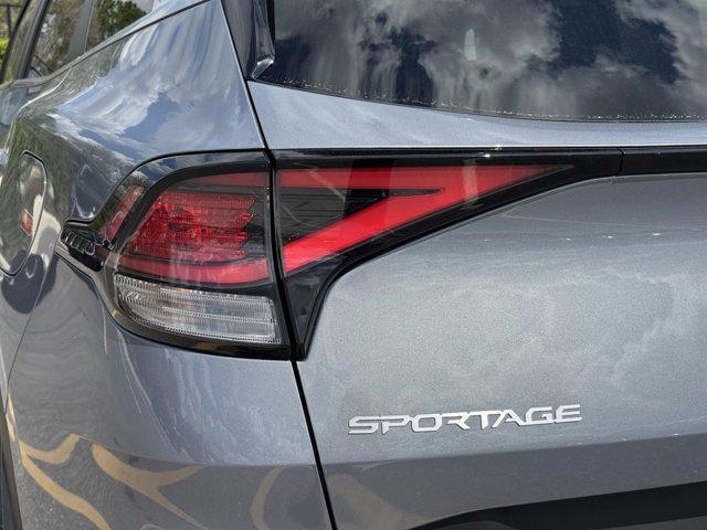 new 2025 Kia Sportage car, priced at $28,318