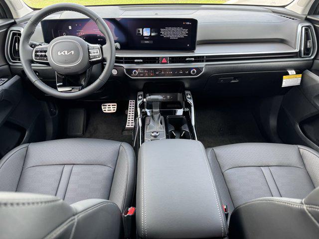 new 2025 Kia Sorento car, priced at $38,899