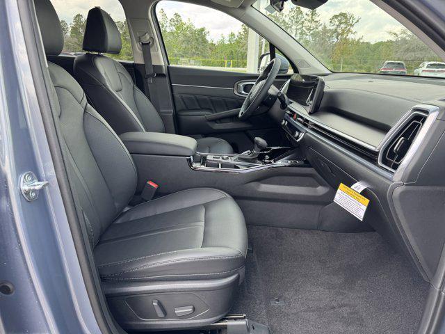new 2025 Kia Sorento car, priced at $38,899