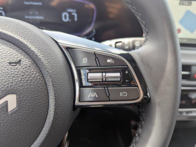 new 2025 Kia Seltos car, priced at $25,908