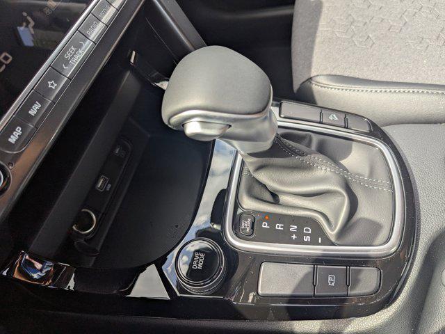 new 2025 Kia Seltos car, priced at $25,908
