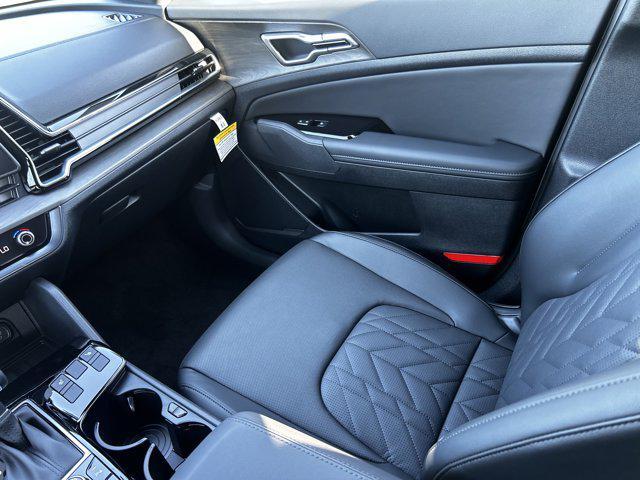 new 2025 Kia Sportage car, priced at $32,274