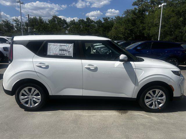 new 2025 Kia Soul car, priced at $21,486
