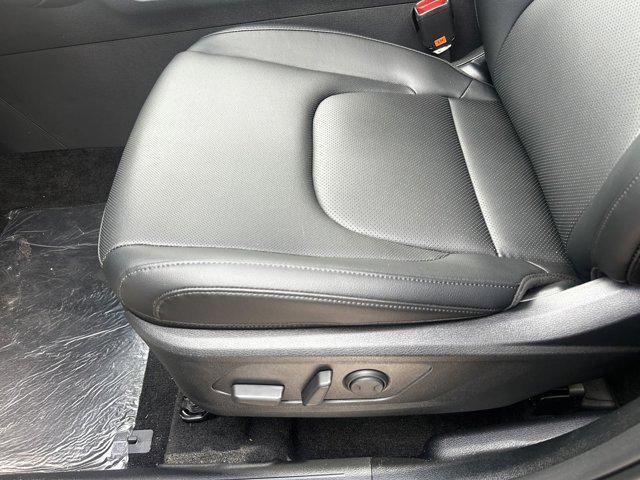 new 2025 Kia Sportage car, priced at $28,458