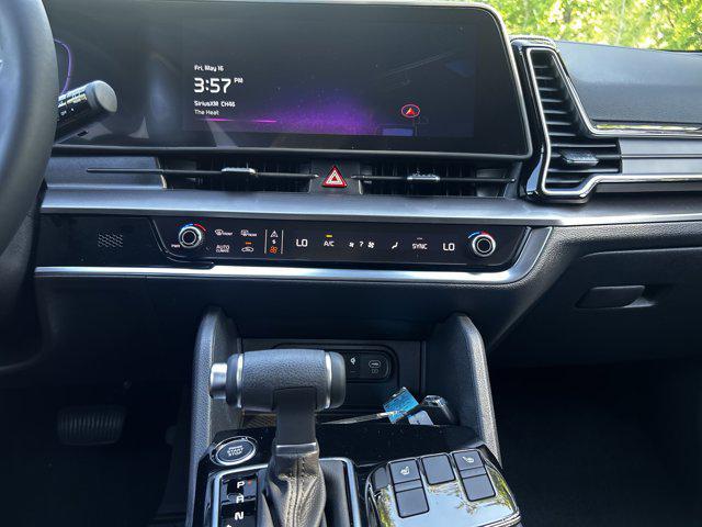 new 2025 Kia Sportage car, priced at $29,739