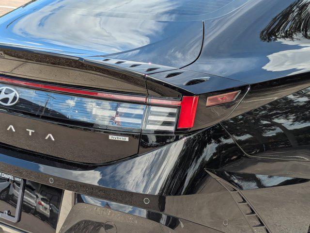 used 2025 Hyundai Sonata Hybrid car, priced at $32,621