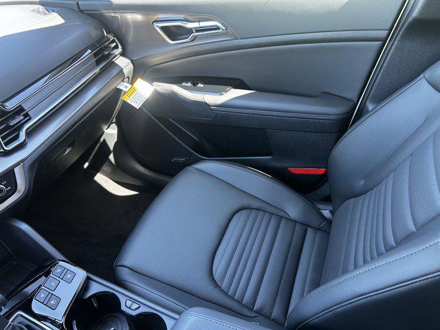 new 2025 Kia Sportage car, priced at $33,107