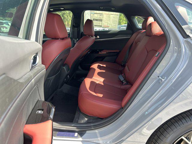 new 2025 Kia K5 car, priced at $30,654