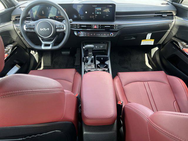 new 2025 Kia K5 car, priced at $30,654