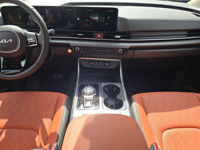 new 2026 Kia Carnival Hybrid car, priced at $45,187