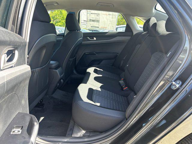 new 2025 Kia K5 car, priced at $25,858