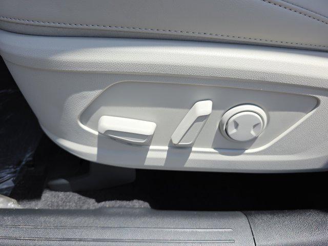 new 2025 Kia Sorento car, priced at $40,513