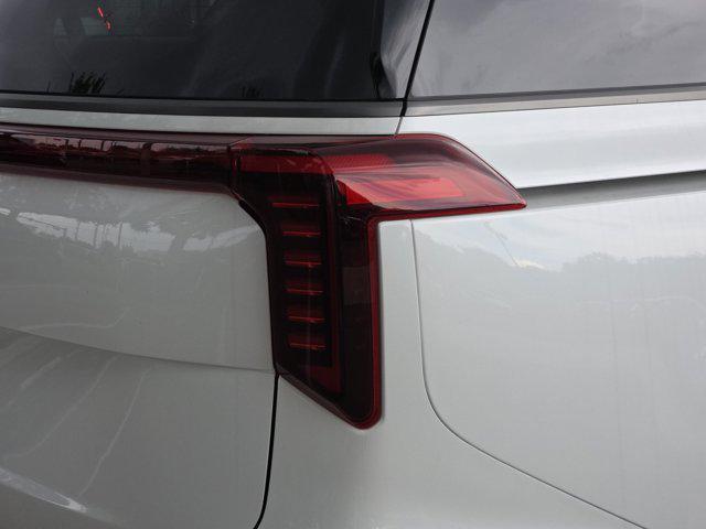new 2025 Kia Carnival car, priced at $49,353