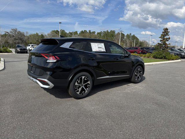 new 2025 Kia Sportage car, priced at $28,318