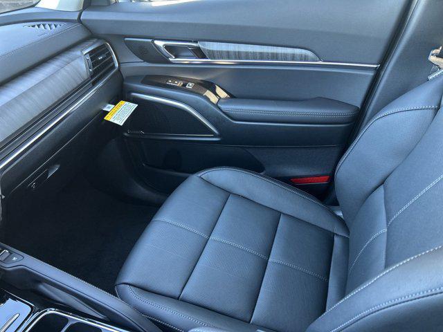 new 2025 Kia Telluride car, priced at $41,292