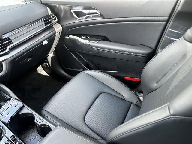 new 2025 Kia Sportage Hybrid car, priced at $33,474