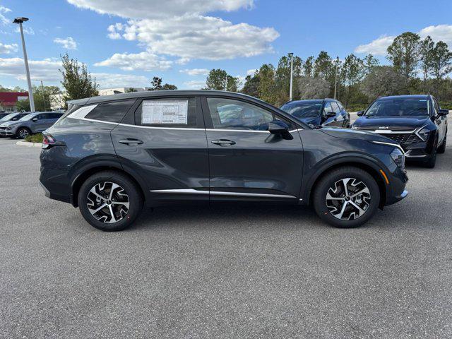 new 2025 Kia Sportage car, priced at $30,610