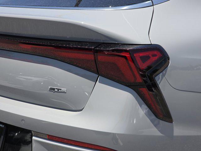 new 2025 Kia K5 car, priced at $30,099