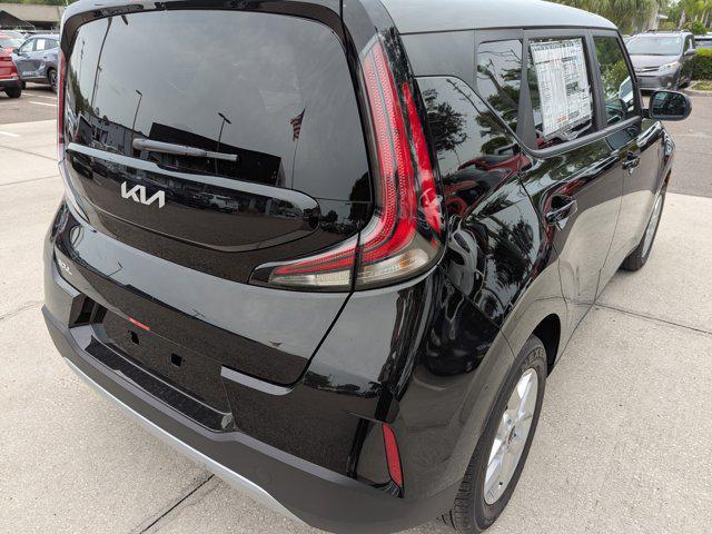 new 2025 Kia Soul car, priced at $22,032