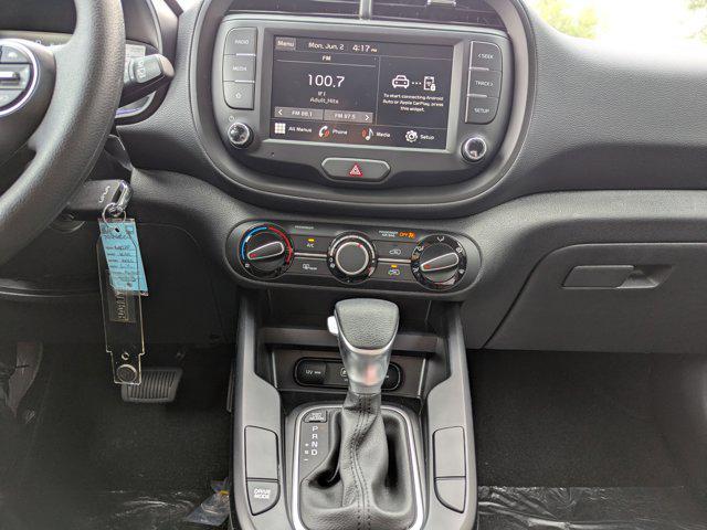 new 2025 Kia Soul car, priced at $22,032