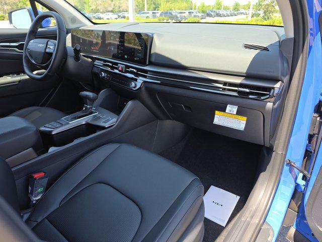 new 2026 Kia Sportage car, priced at $31,625