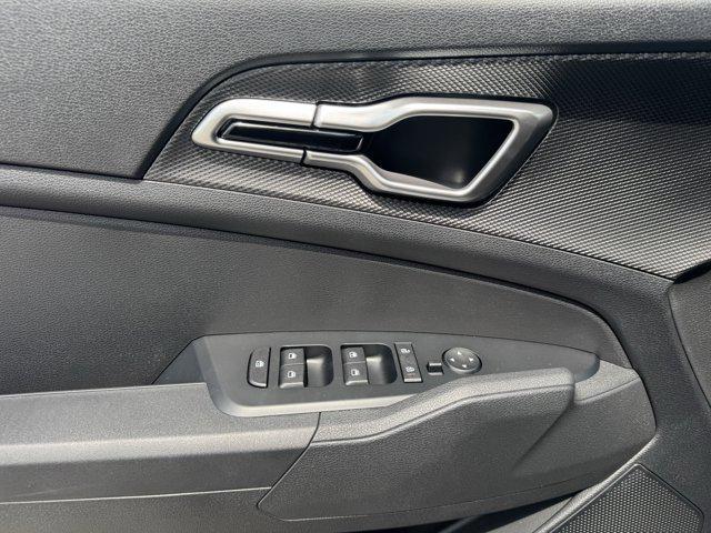 new 2025 Kia Sportage Hybrid car, priced at $31,085