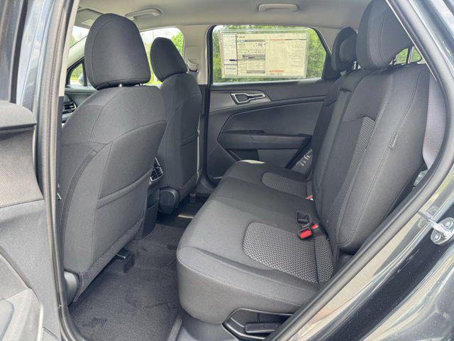 new 2025 Kia Sportage Hybrid car, priced at $31,085
