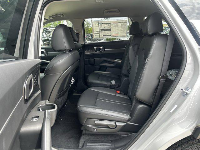 new 2025 Kia Sorento car, priced at $36,174