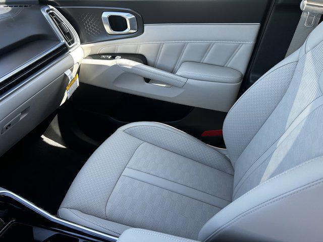 new 2025 Kia Sorento car, priced at $38,437