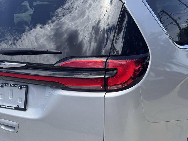 used 2024 Chrysler Pacifica car, priced at $29,521