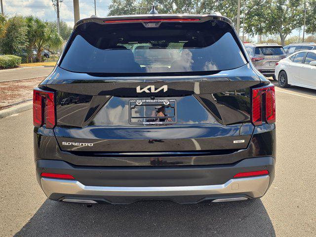 used 2025 Kia Sorento Hybrid car, priced at $40,130